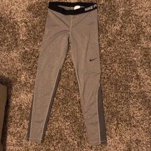Women’s Nike Pro Dri Fit Tights Size Medium